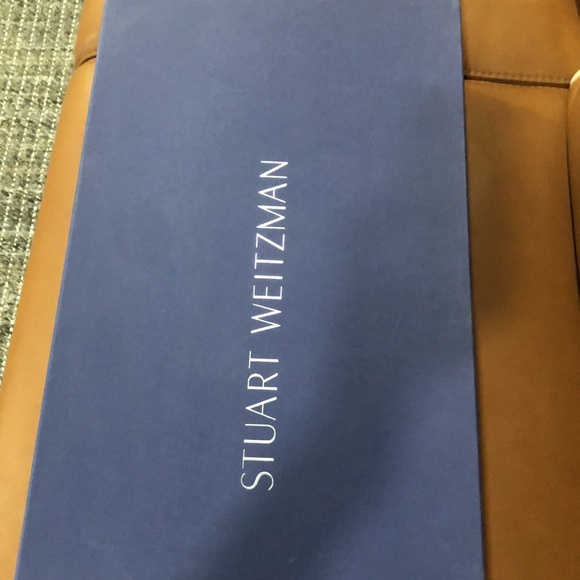 Black 5050 boots. Perfect condition. Worn once with box. - Picture 9 of 11